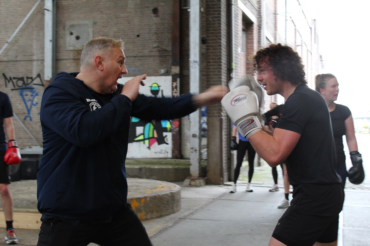 2 – Bokstraining